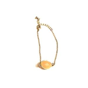 Delicate gold bracelet with peach stone
